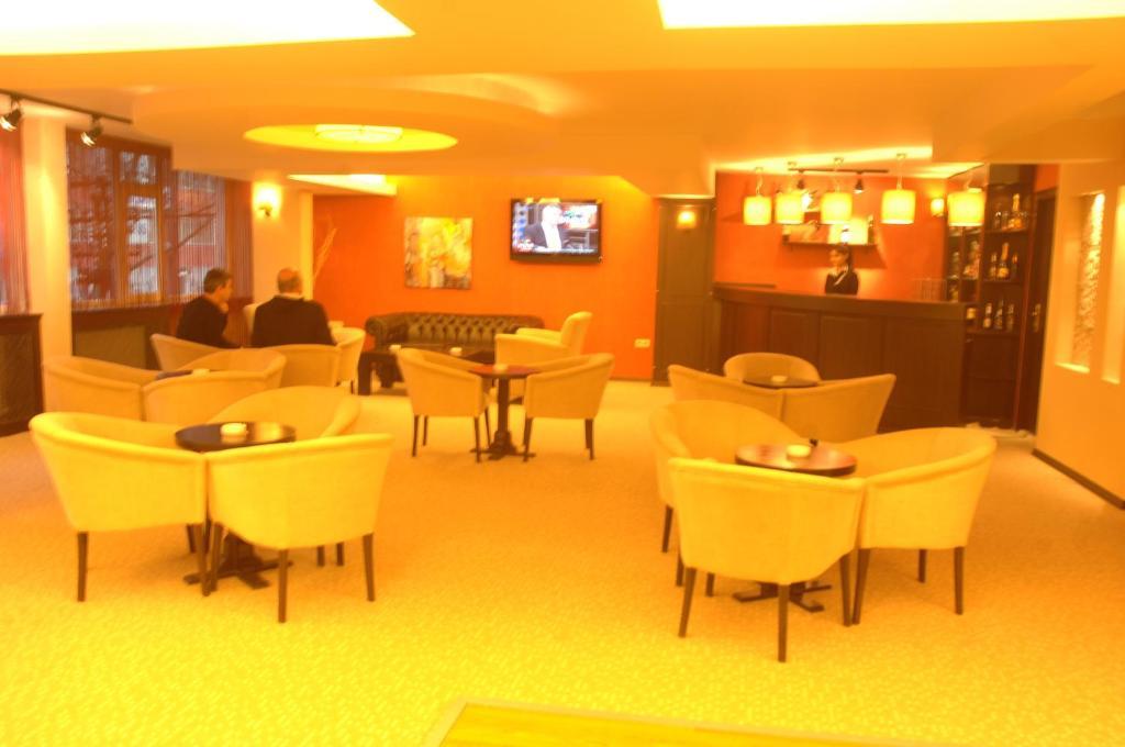 אנקרה Hotel Abro Necatibey מסעדה תמונה